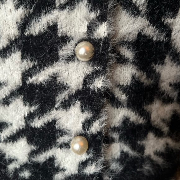 2 piece furry houndstooth skirt set - Picture 2 of 4